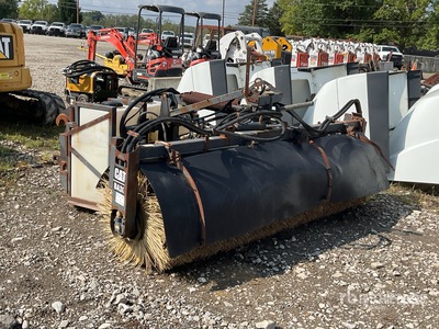 Cat BA30 96 in Wheel Loader Broom Varios, implementos para pala cargadora