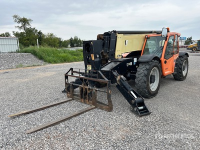 2017 JLG 1055 Telehandler