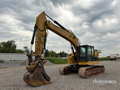 2015 Cat 328D LCR Tracked Excavator