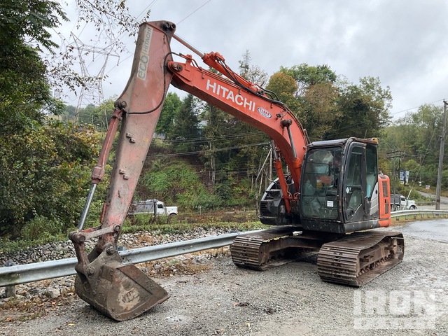 EXCAVADORA 2019 HITACHI EXCAVATOR