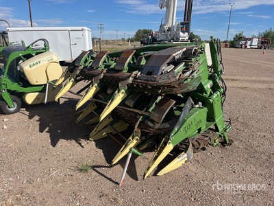 2017 Krone Easy collect 900-3 12 Row 30 ft Multicrop Forage Harvester Header