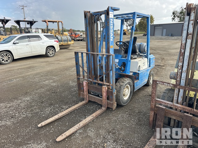 MONTACARGAS NISSAN PJ02A25PV