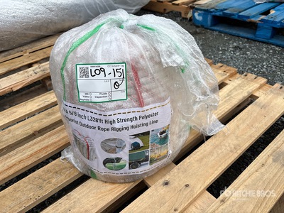 Quantity of (2) 328 ft of 5/8 in Diameter High Strength Polyester Arborist Outdoor Rope Rigging Hoisting Line (Unused)