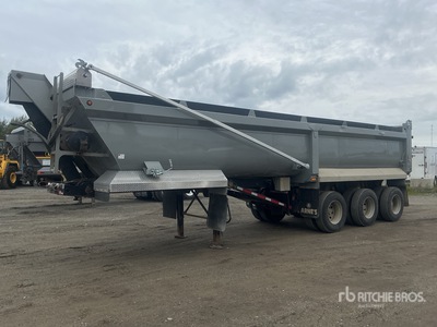 2021 Arne's 36 ft Tri/A End Dump Trailer