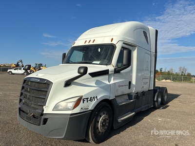 2022 Freightliner Cascadia 126 6x4 T/A Sleeper Truck Tractor