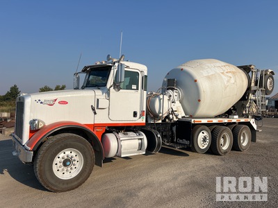 2013 Peterbilt 365 10x4 Mixer Truck