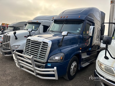 2017 Freightliner Cascadia 125 6x4 Cabeza Tractora Cabina Dormitorio (Inoperable)