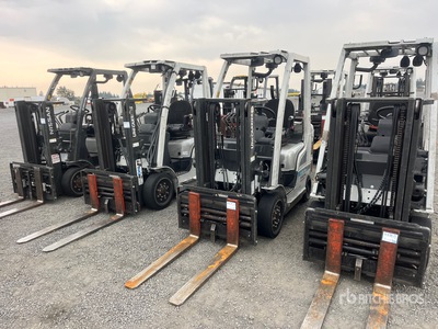2014 Nissan CF40LP 4000 lb Cushion Tire フォークリフト