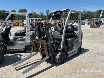 2014 Nissan CF40LP 4000 lb Cushion Tire Gabelstapler