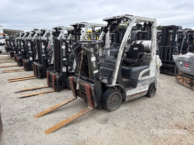 2014 Nissan CF40LP 4000 lb Cushion Tire Forklift (Inoperable)
