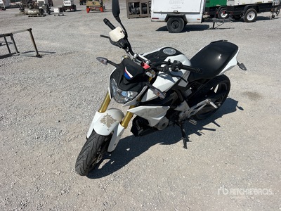 2018 BMW G310R 313 cc Sport Bike