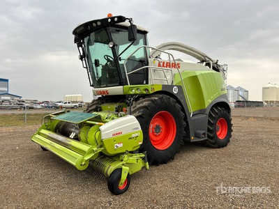 2015 Claas Jaguar 960 4WD 12 ft 穀物刈り取り機械