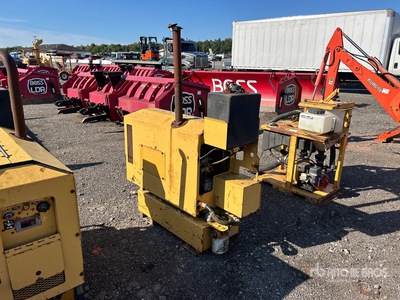 1999 Vermeer DT750 Mud Mixing System