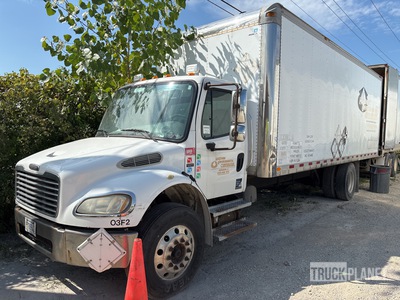2003 Freightliner M2106 4x2 Van Truck
