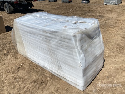 EXEQ Heavy Duty Black Dog Box (Unused)
