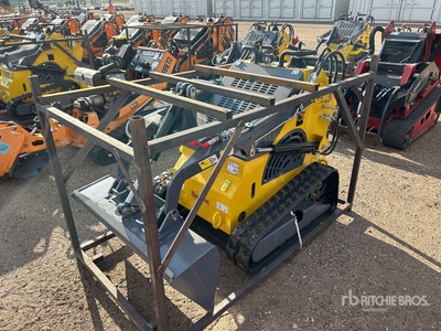 2025 STARVOX SV-480 Mini Compact Track Loader (Unused)