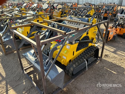 2025 STARVOX SV-480 Mini Compact Track Loader (Unused)