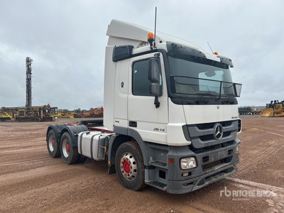 2009 Mercedes Benz Actros 2644 6x4 T/A Sleeper Truck Tractor