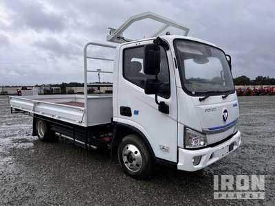 2023 Foton Silverback 4x2 Crew Cab Camión Caja Abierta