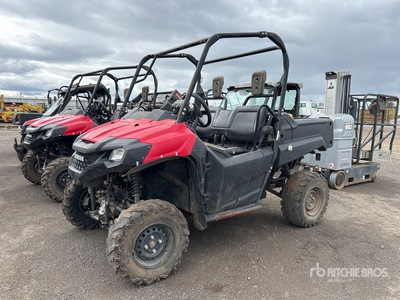 Honda Pioneer 4x4 Vehículo utilitario
