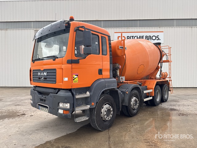 Bruder 01063 Camion Malaxeur à Béton MAN TGA Édition 50 Ans - 1:16