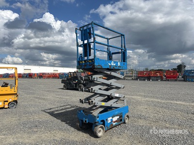 2014 Genie GS-1932 Electric Scissor Lift