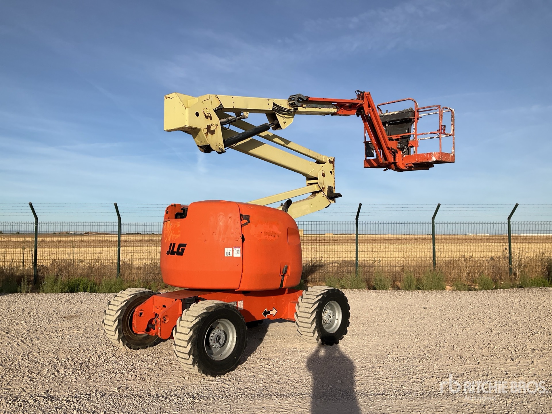 2007 JLG 450AJ 4WD Diesel Articulating Boom Lift