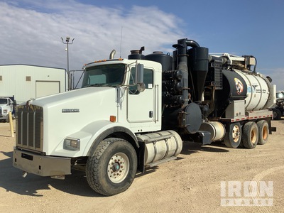 2012 Vactor 2112HXXPD on 2012 Kenworth T800 8x4 Vacuum Excavator Truck