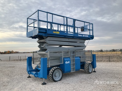 2006 Genie GS5390 4x4 Diesel Scissor Lift