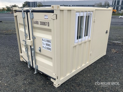 2025 8 ft Storage Container (Unused)