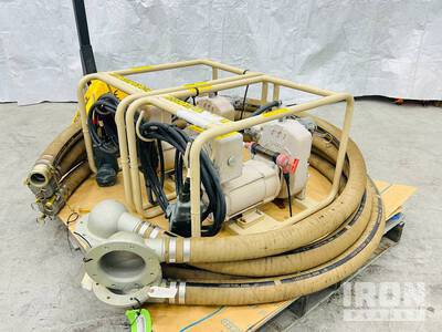 Quantity of (2) 24V Fuel Transfer Pumps & Fuel Hoses Varios, tienda, almacen, consumidor (Unused)