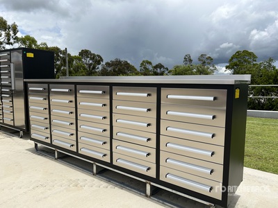 EXEQ 2870 mm 30-Drawer Ławka robocza (Unused)