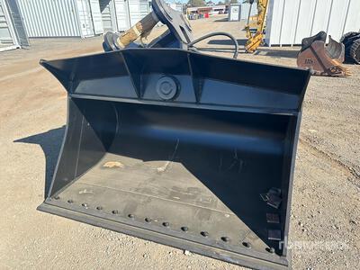 EXEQ Q/C Hydraulic Tilting Excavator Bucket (Unused)