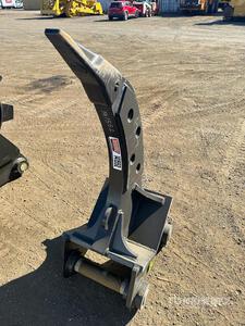 EXEQ Q/C Excavator Ripper - Fits 18 - 25 Ton (Unused)