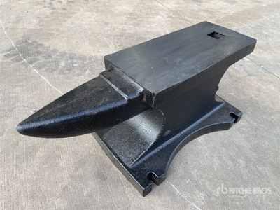 EXEQ 200 lb Cast Iron Anvil (Unused)