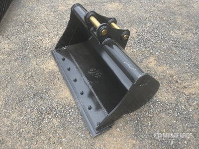 EXEQ 1000 mm Q/C Cleanup Excavator Bucket - Fits 3 Ton (Unused)