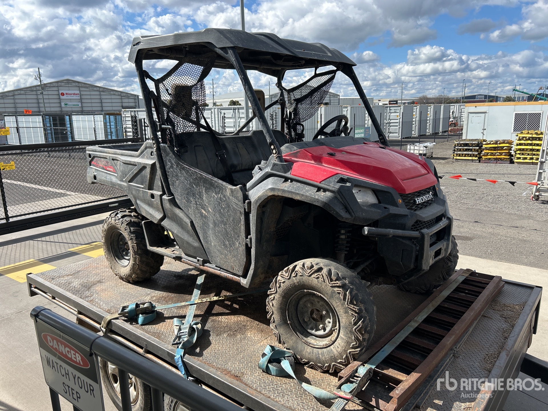 2020 Honda Pioneer 4x4 Vehículo utilitario