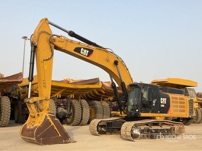 Cat 349E Pelle Hydraulique sur Chenilles