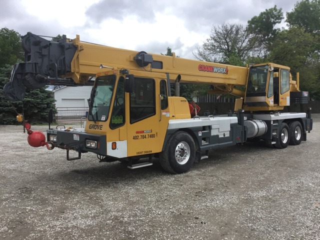 2000 Grove TMS540 Hydraulic Truck Crane