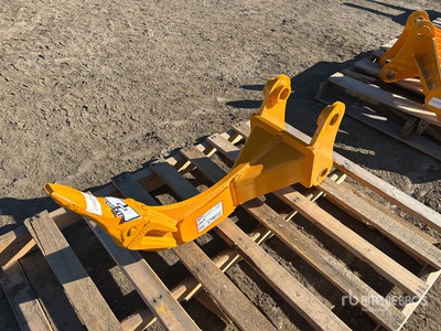 GIYI Excavator Ripper (Unused)