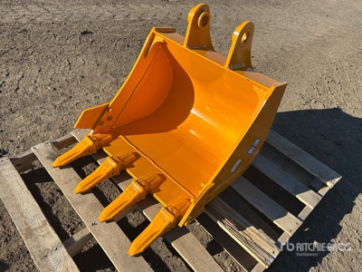 GIYI 24 in Digging Excavator Bucket (Unused)
