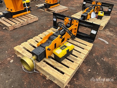 2025 GIYI GY-D680 7.75 in Skid Steer Post Driver (Unused)