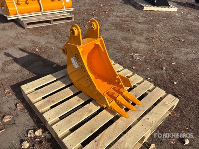 2025 GIYI GY-BK 12 in Digging Excavator Bucket - Fits Cat 305 (Unused)