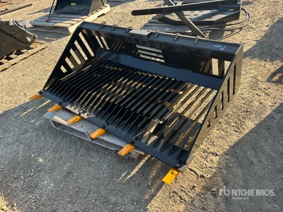 2025 GIYI GY-RB66 66 in Skeleton Skid Steer Bucket (Unused)