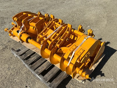 Quantity of (8) GIYI Cat 301 VCA-8 Excavator Attachments Attacco per escavatore - Fits Cat 301 (Unused)