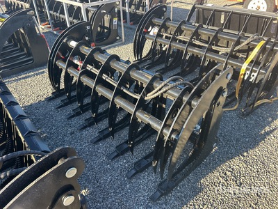 2025 GIYI GYCLG72C Skid Steer Grapple (Unused)