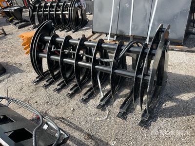 2025 GIYI GYCLG72C 72 in Log Skid Steer Grapple (Unused)