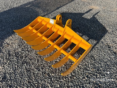 2025 GIYI 44 in Excavator Rake - Fits Cat 305 (Unused)