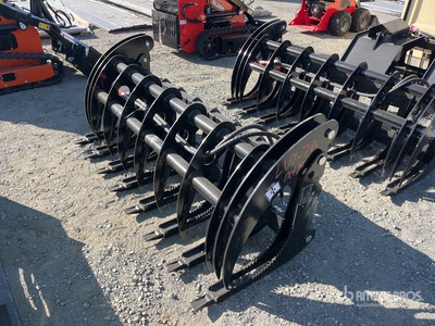 2025 GIYI GYCLG72C 72 in Skid Steer Grapple (Unused)