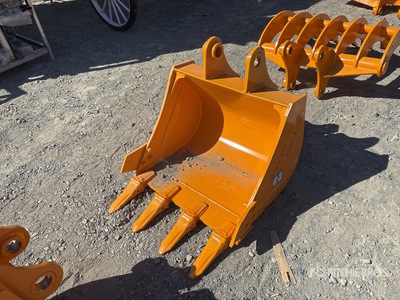 2025 GIYI GY-BK 24 in Digging Excavator Bucket - Fits Cat 305 (Unused)